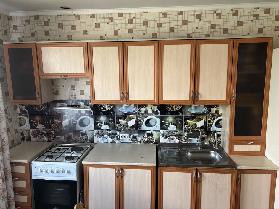 Продам кухонный гарнитур