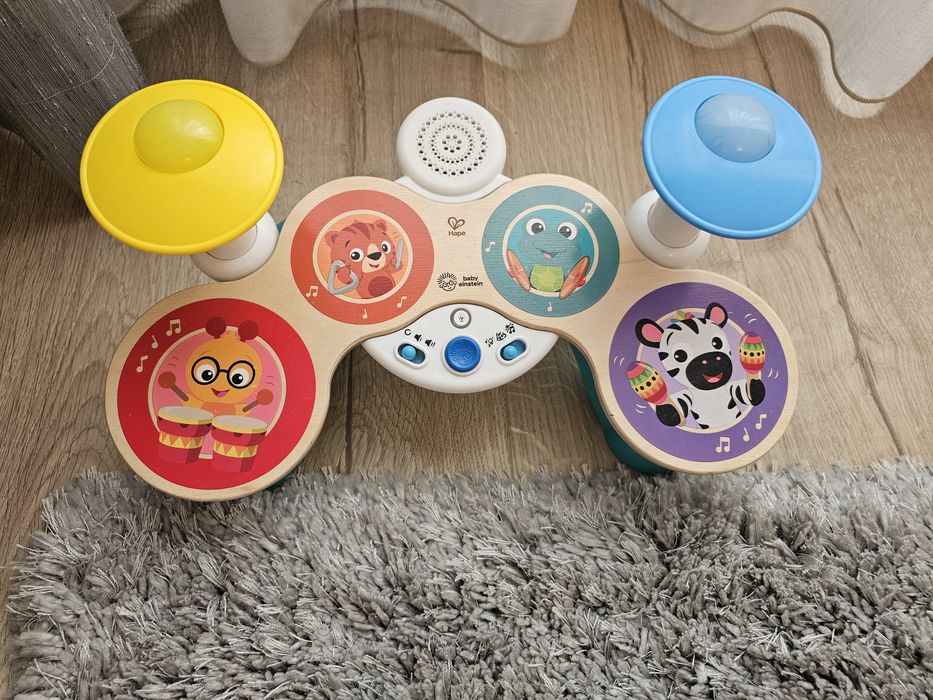 HAPE Сензорни барабани , детски барабани , дървени играчки , играчки монтесори , Бизи Кубче , Електрическо табло с активности , Fisher Price Конюшня