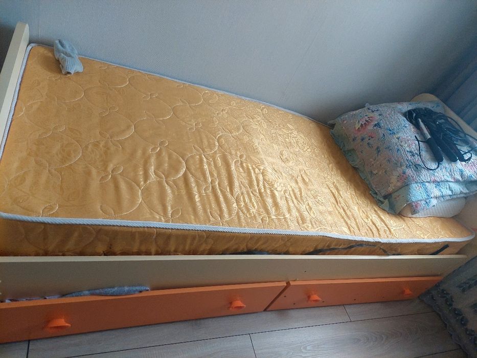 Срочно продается мебель для детский коснаты