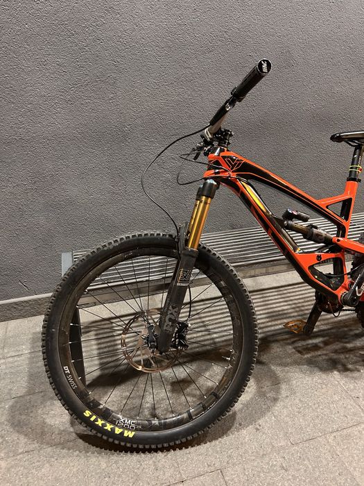 YT Capra 2017 bicicleta enduro - CARBON