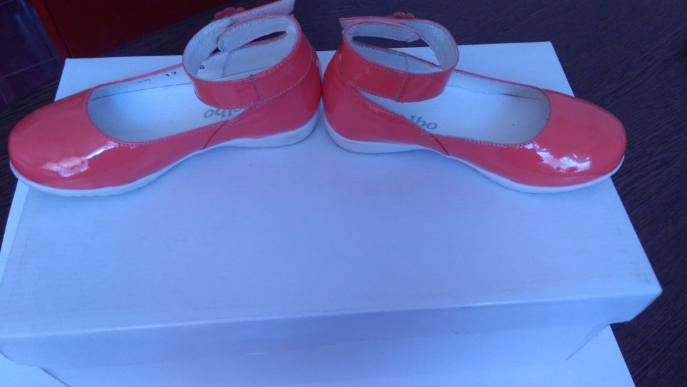 Pantofi fete nr. 26, piele naturală lăcuită, coral, Marelbo - UTILIZ