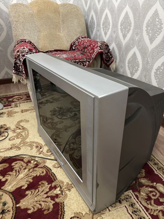 Продам телевизор Samsung