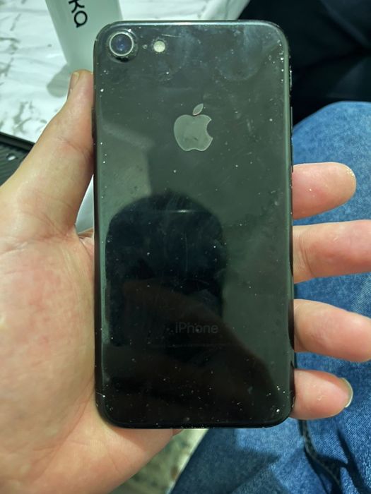 Айфон 7  сатылады