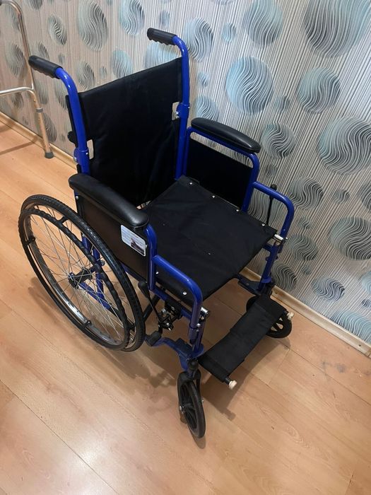 Кресло инвалидное