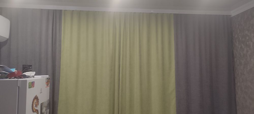 Продам шторы 400*245