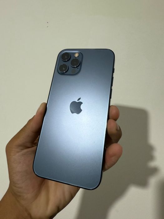 iPhone 12pro 128гб в идеале