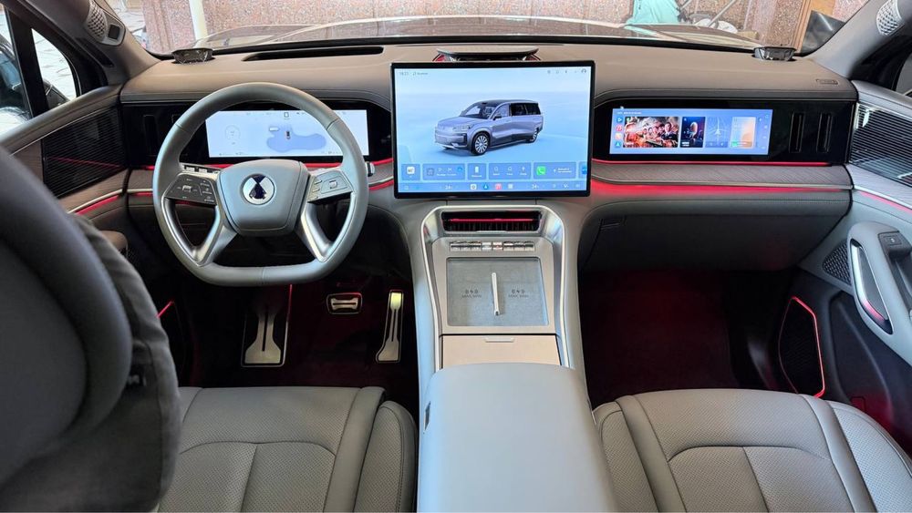 Denza N9 Flagship