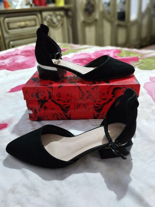 Yosh shahvoniy qizi otasini sikdi