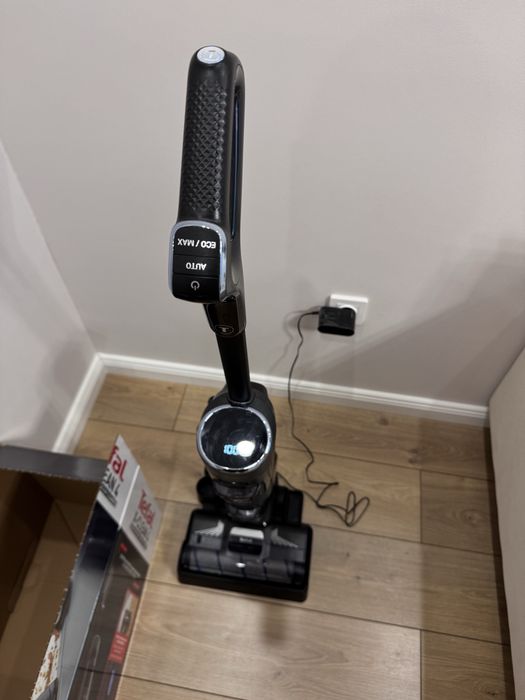 Пылесос Tefal X-Clean 4 черный