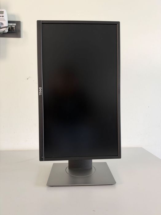 Monitor LED IPS DELL P2217H 21.5 inch Full HD Negru