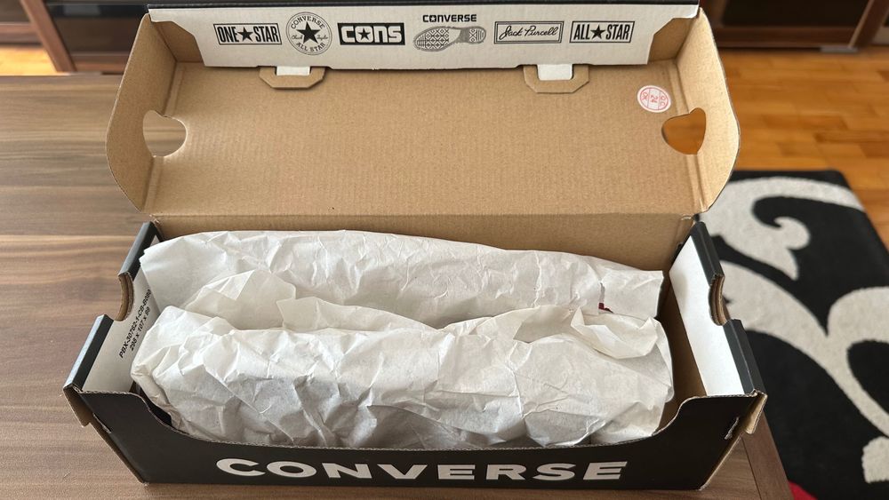 Продавам гуменки CONVERSE