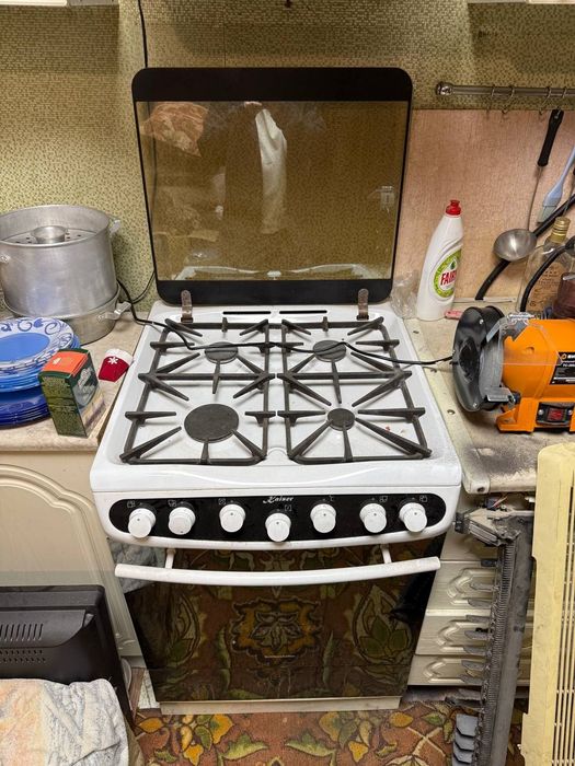 Газовая плита (рабочая)