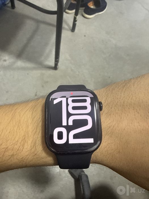 Apple watch 10 98 % yomkist
