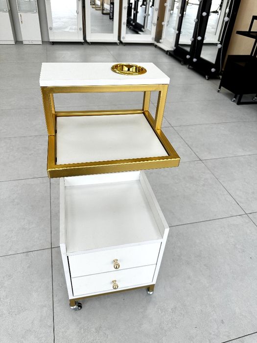 Помощник для салона премиум класс