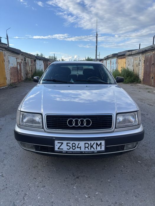 1 владелец audi 100 год 1994