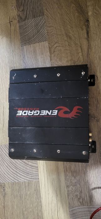 Продавам усилватели" ALPIN 2400 WATT", "Renegade 550 Wtt"