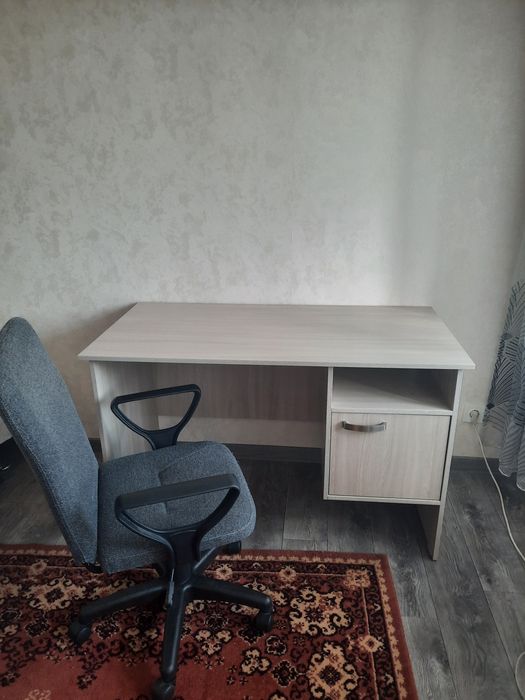 Офисное кресло/стул