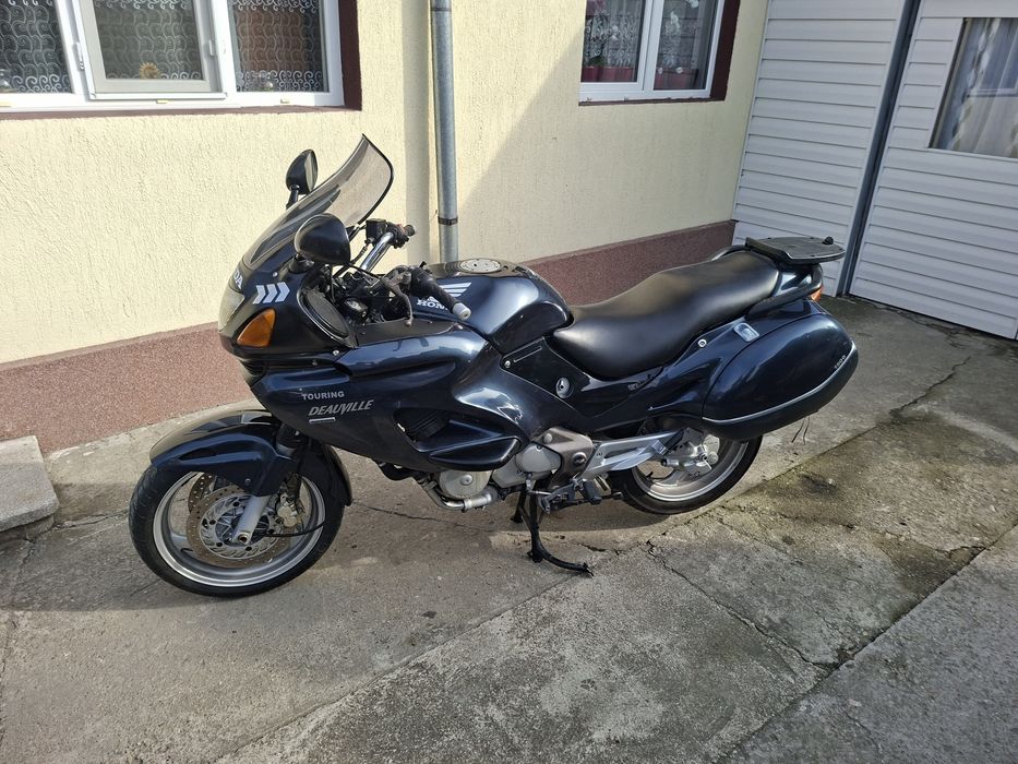 Honda deauville 650