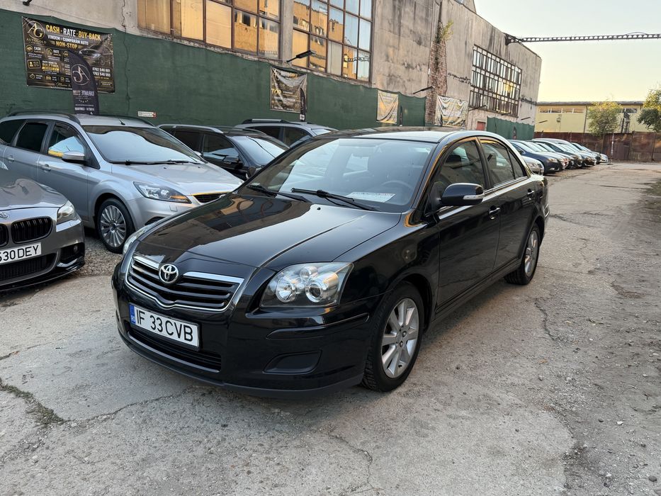TOYOTA Avensis