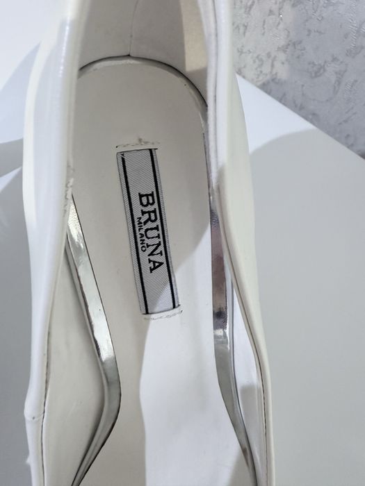 Продаётся туфли