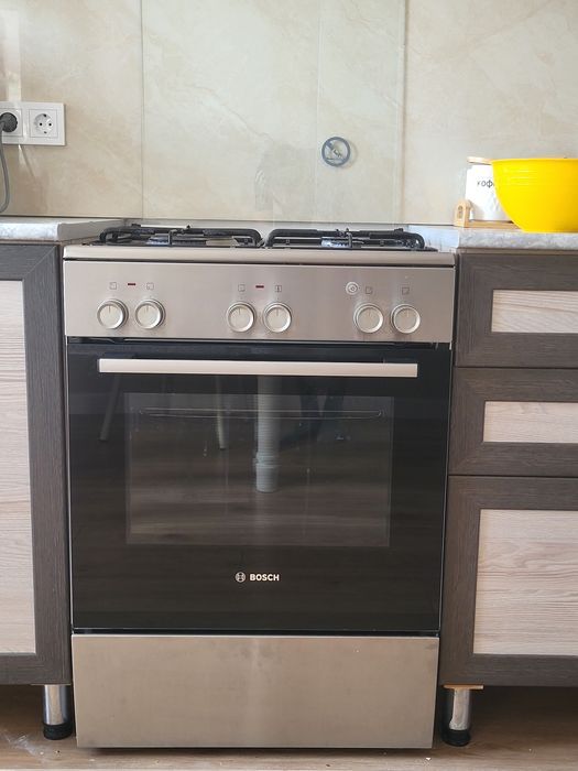 ДУХОВКА BOSCH В отличном состоянии