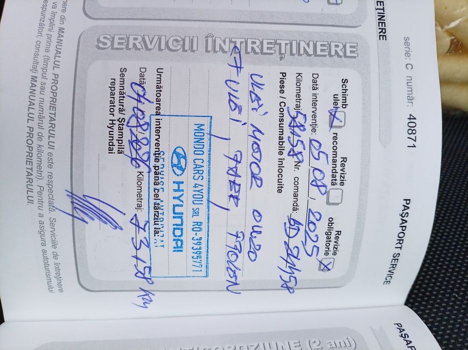 Automobil în stare foarte bună