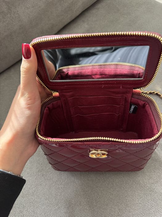 C*H*A*N*E*L bag