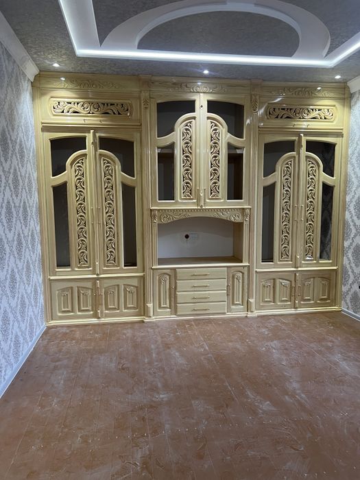 Yogʻoch zina eshik va mebellar buyutma asosida yasab beramiz