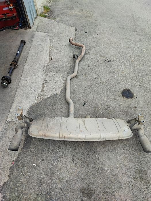 Задно гърне Audi Q7 3.0TDI