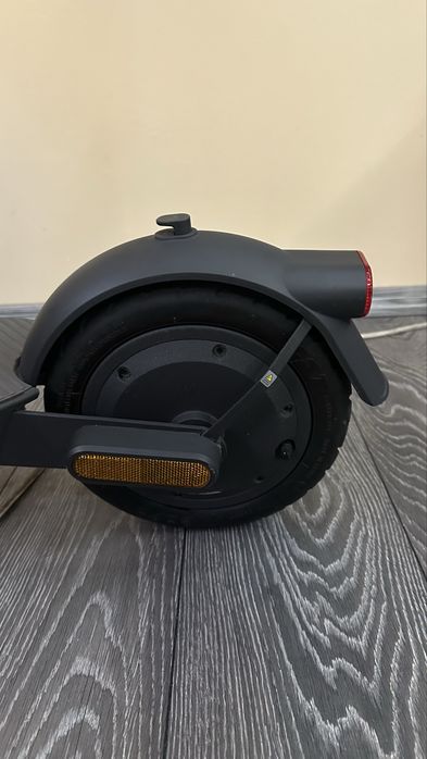 Xiaomi scooter 5/ 60km range