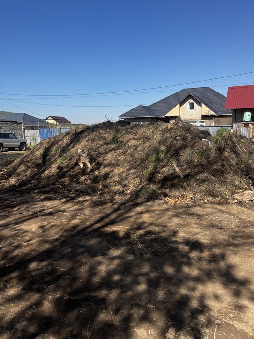 Грунт, земля.  Для подсыпки.