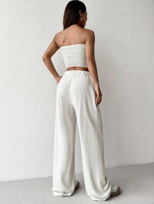 Дамска сет в бежово