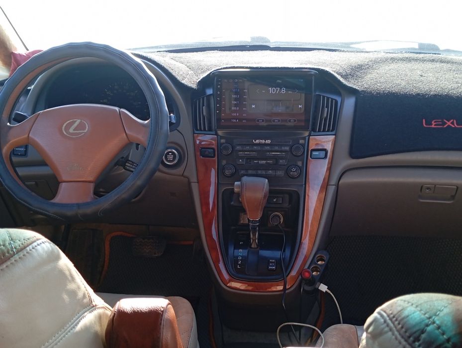 Лексус  RX 300  торг