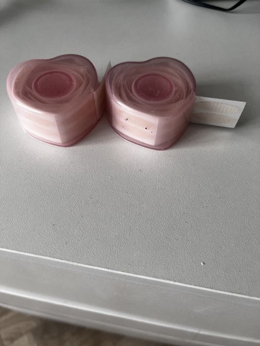 продам на веки наклейки 2 упаковки новые