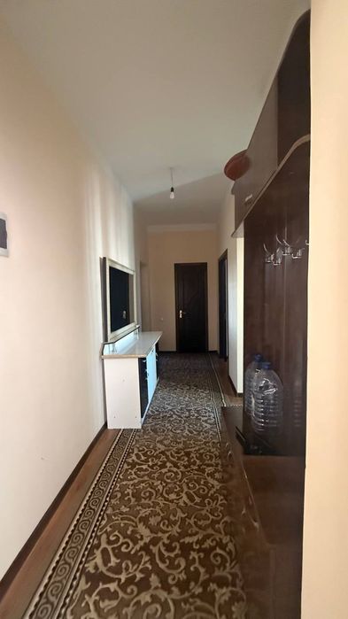 Sayrob oshxonasi yoni 3 etaj 2 hona barcha sharoitlari mavjud