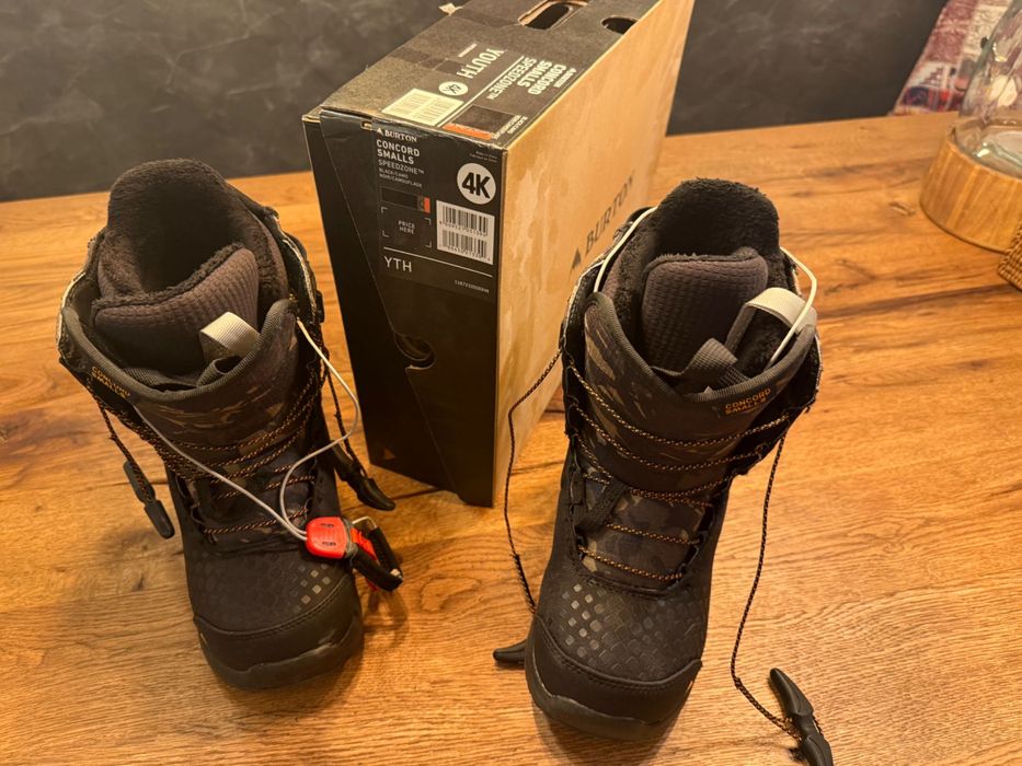 Burton boots snowboard copii