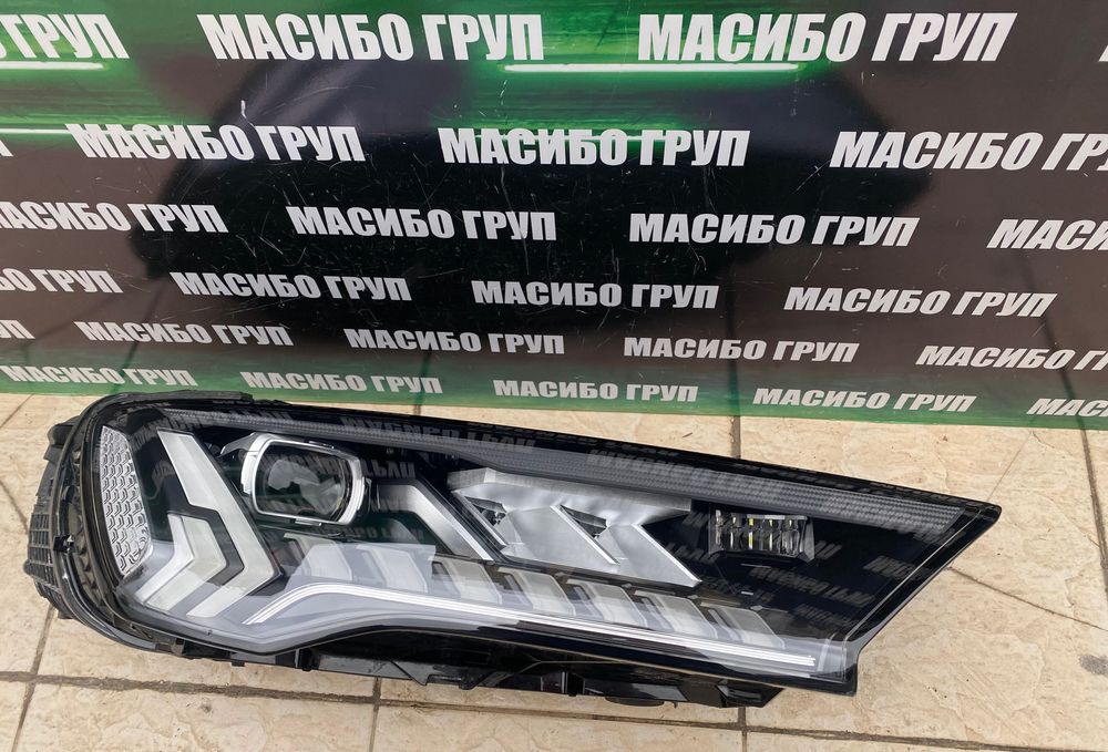 Фарове far Matrix фар за Ауди Кю7 фейс Audi Q7 SQ7 4M facelift