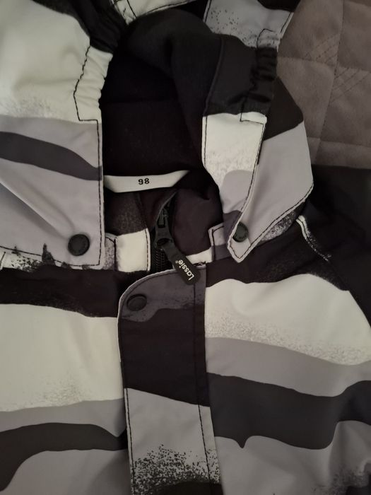 Продам еомбинезон  в отличном  состояний