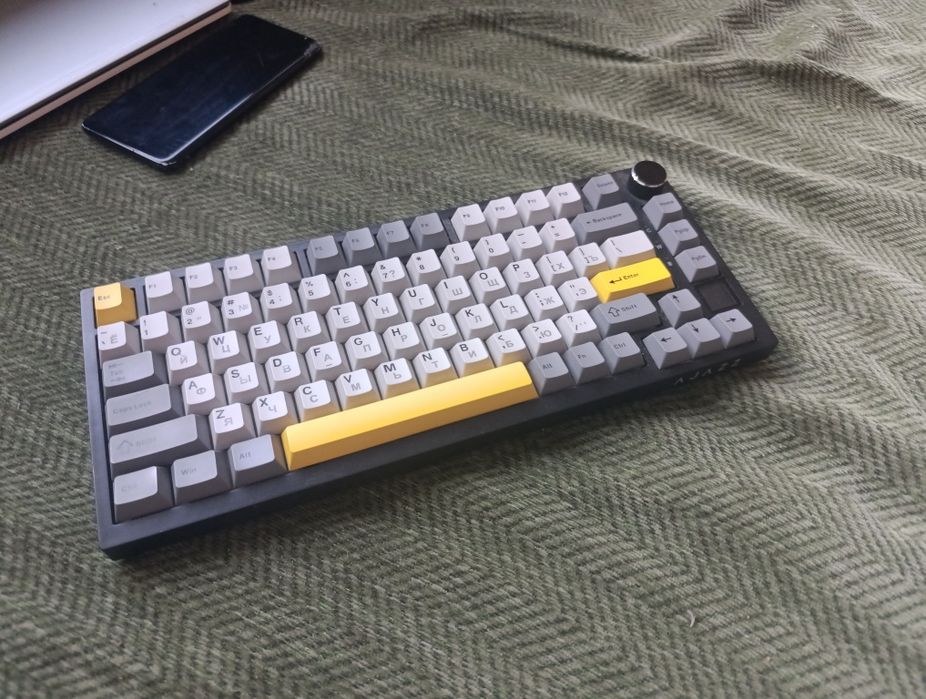 Беспроводная механическая клавиатура Ajazz AK820 Pro