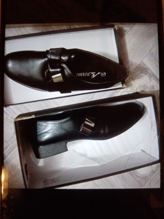 Туфли женские продам