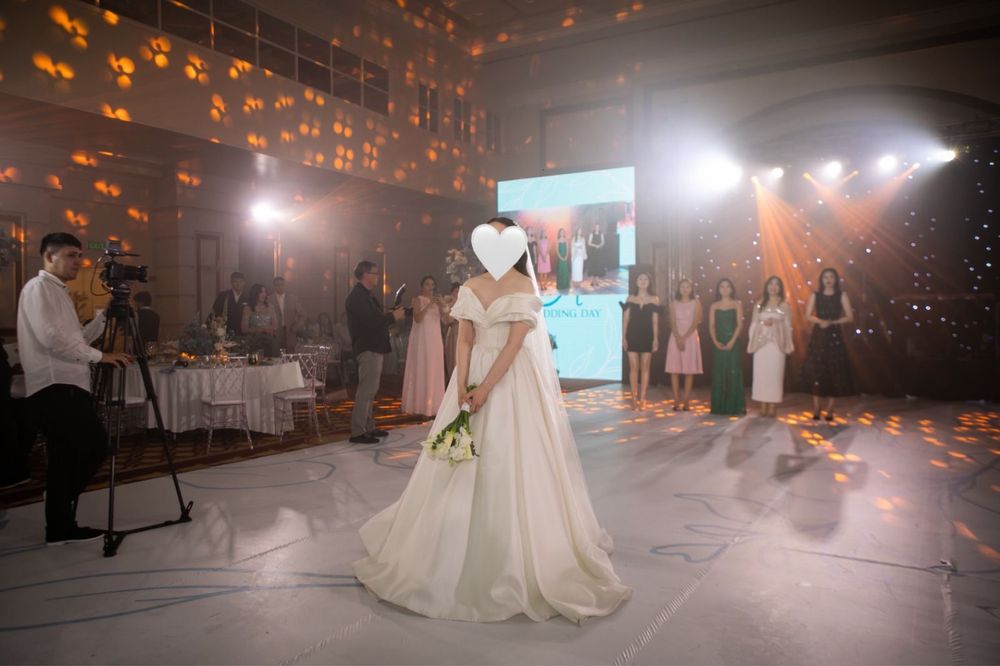 Продаю Очень красивое свадебное платье