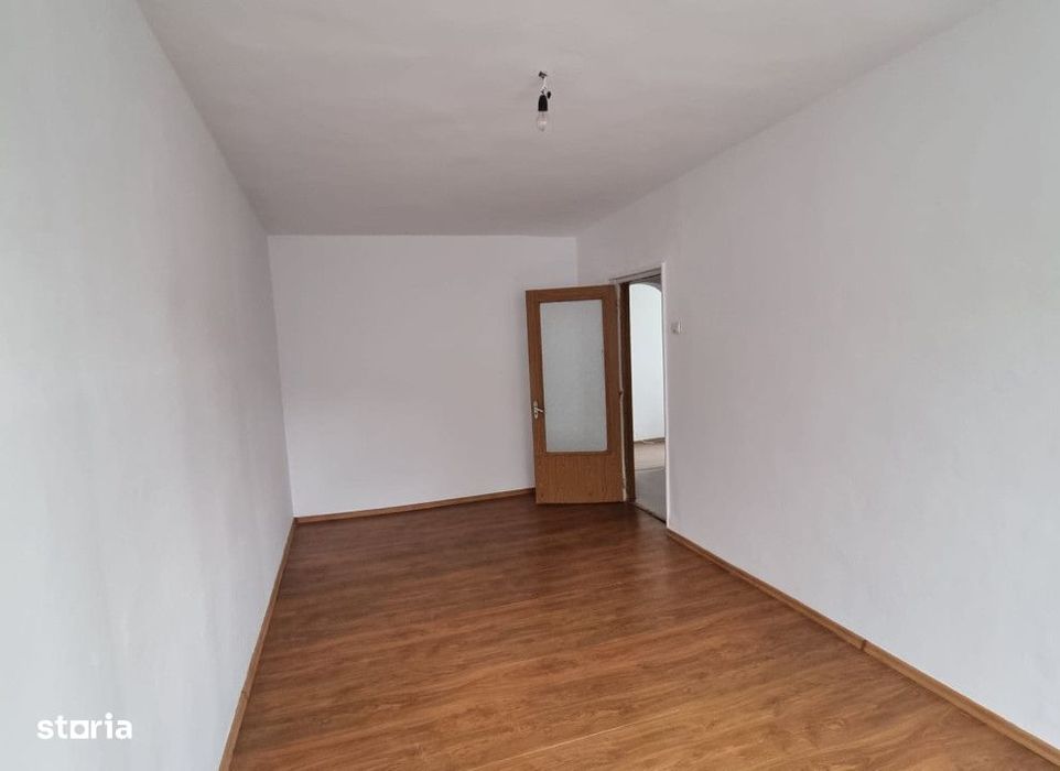 Apartament 2 camere renovat Frumoasa , 54 metri, etaj 4 Cod:163145