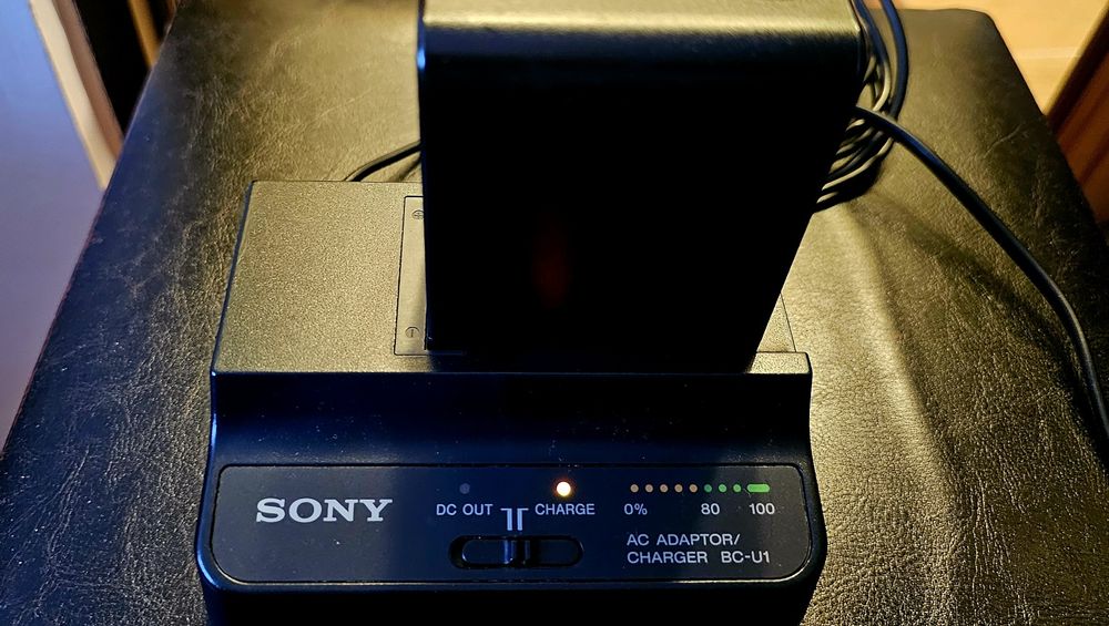 Kit Camera video profesională SONY EX1R Full-HD