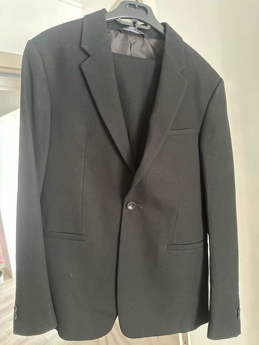 Мъжки костюм ZARA