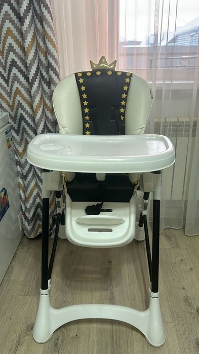 Продам детский стульчик для кормления.