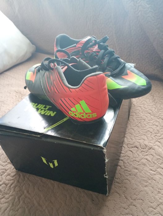 Бутонки Adidas Messi