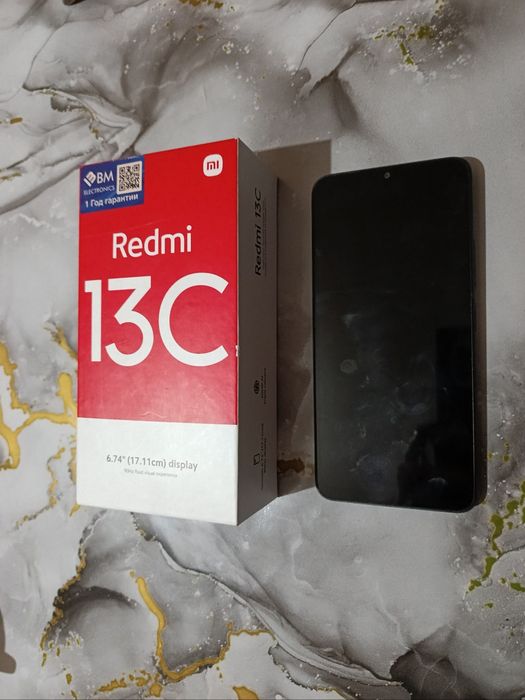 Продаётся телефон redmi 13c.