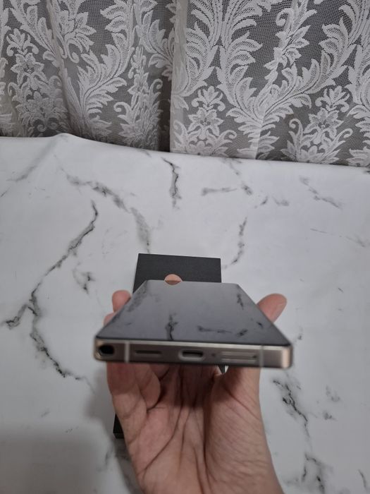 Samsung S25 Ultra 12/512.