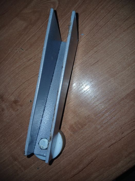 Железный ножка..