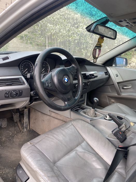 Bmw e60 525 Manual